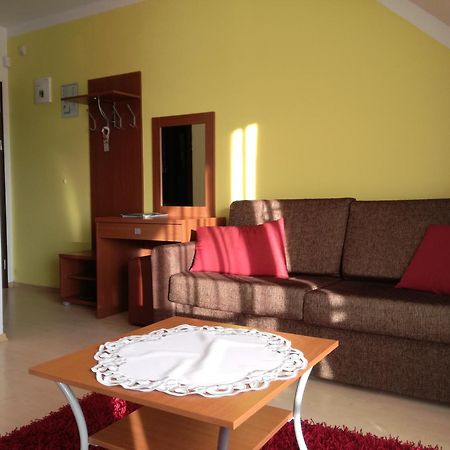 Luxury Apartment Besenova Exterior foto